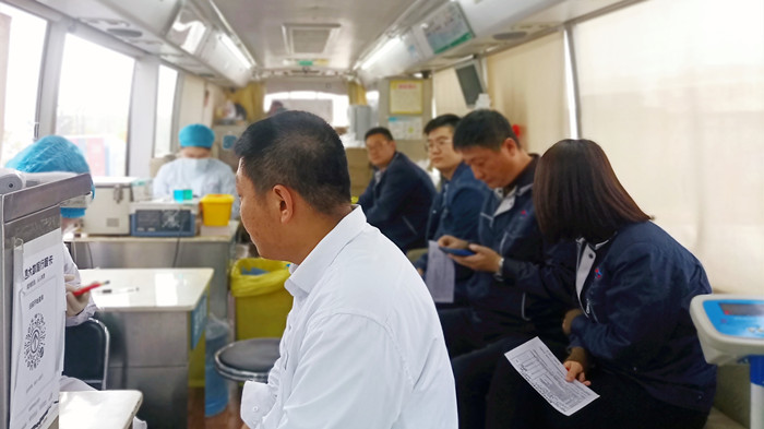 沈陽航空產(chǎn)業(yè)集團(tuán)組織員工開展“獻(xiàn)熱血、踐初心”無償獻(xiàn)血活動(dòng)